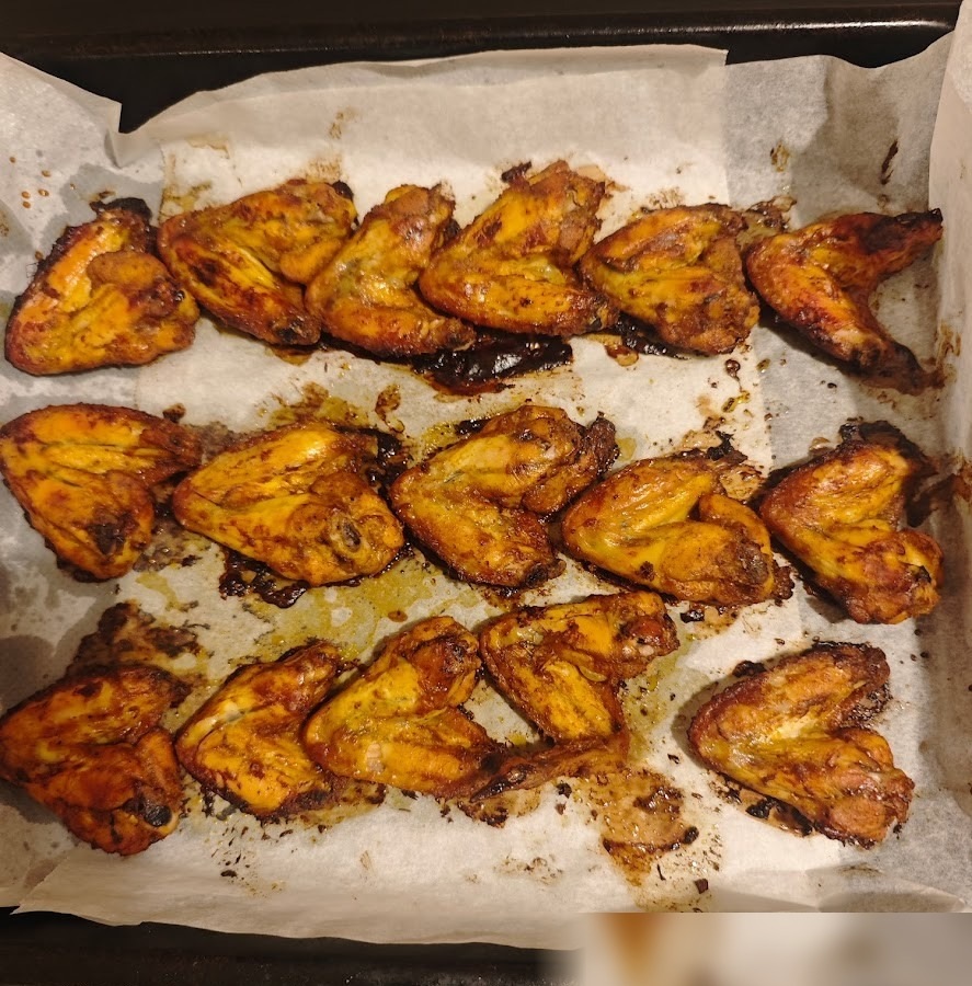 Tray of roasted chicken wings